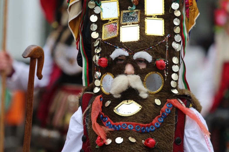 Antik Cağ Geleneği: Kukerlandia (Maske) Festivali