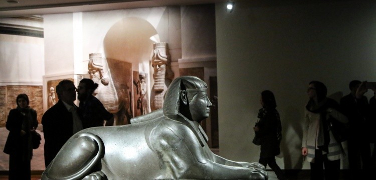 Louvre müzesi eserleri İran'a taşındı!