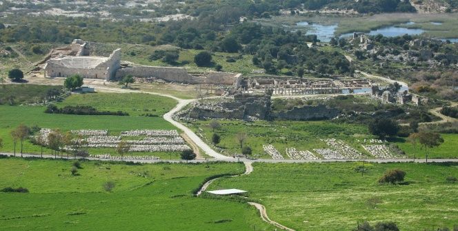 Noel Babanın doğduğu yer: Patara Antik Kenti