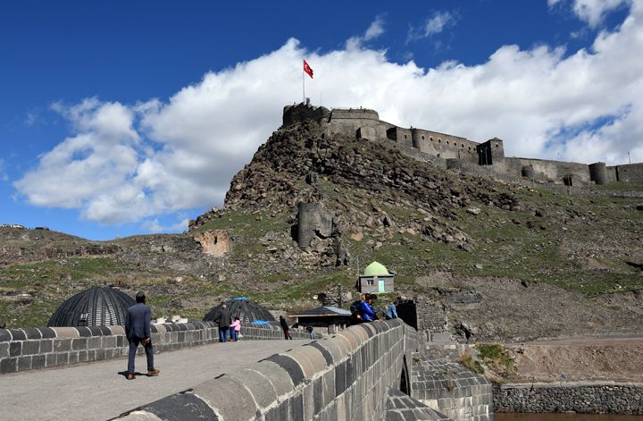 Kars'ın tarihi güzelliklerine ilgi yoğun