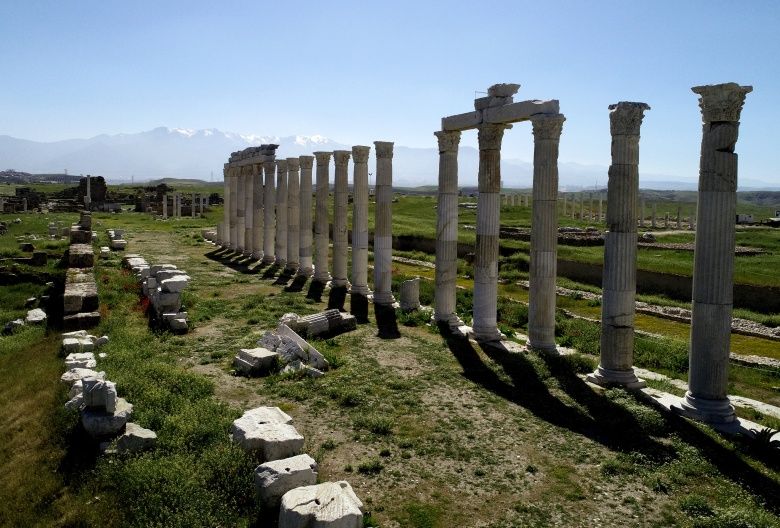 Laodikya Antik Kentine havadan bakış