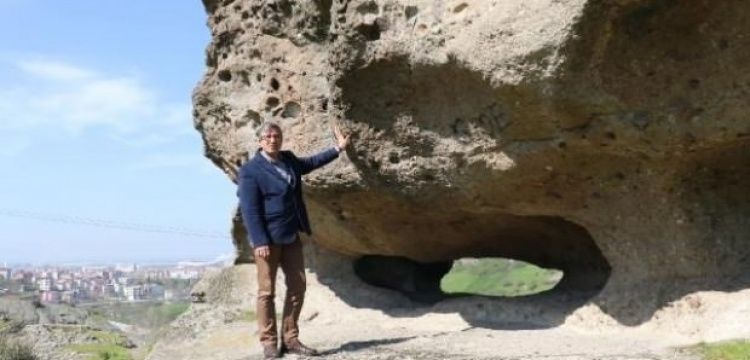 Arkeoloji Vadisi'nin ıslık çalan mağarasına rağbet yoğun