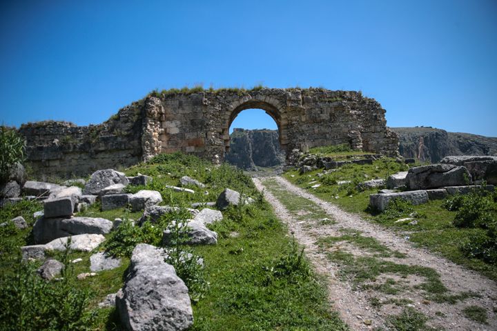 Anavarza Antik Kentinden manzaralar