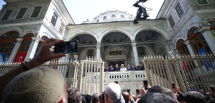 Restorasyonu biten Nusretiye Cami törenle açıldı