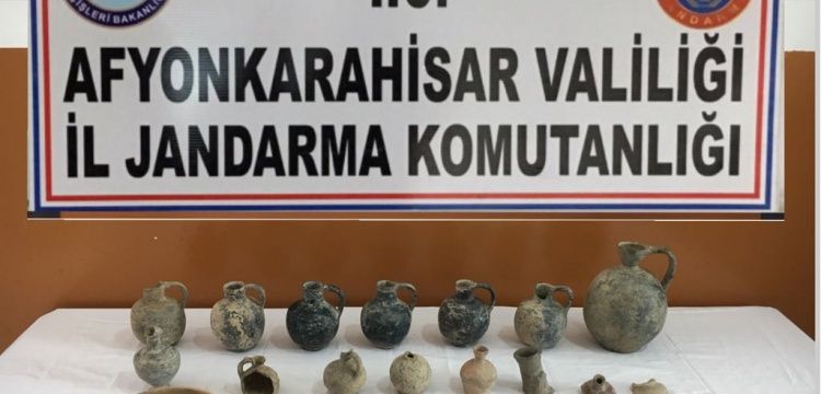 Afyonkarahisar'da olası tarihi eserler yakalandı