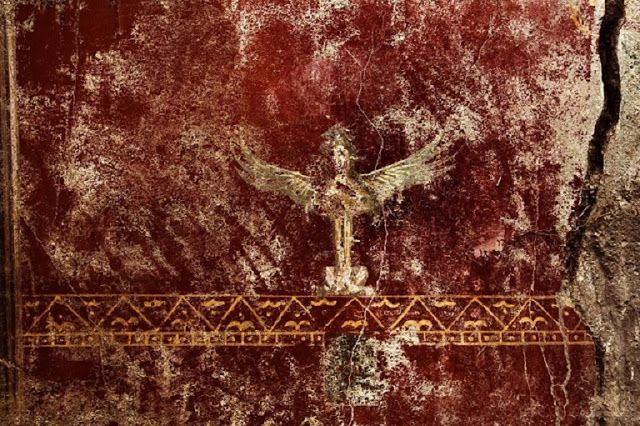 Pompeii'de bulunan yeni duvar freskleri