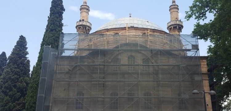 Emirsultan Camii ve türbesinin restorasyonu başladı