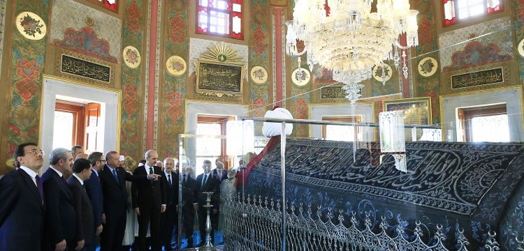 Fatih Sultan Mehmet Türbesi'nin restorasyonu bitti