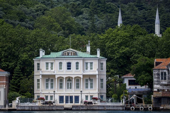 Boğaziçi Yalıları: Yıllara meydan okuyan binalar