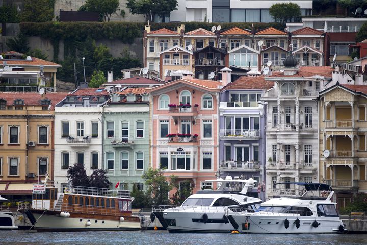 Boğaziçi Yalıları: Yıllara meydan okuyan binalar