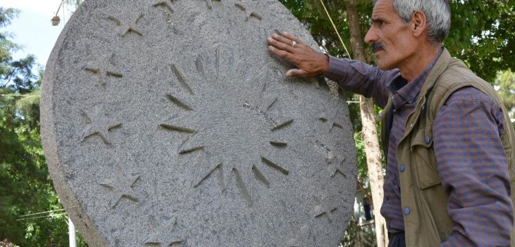 Dede mirası taş işçiliğini yüz yıldır yaşatıyorlar