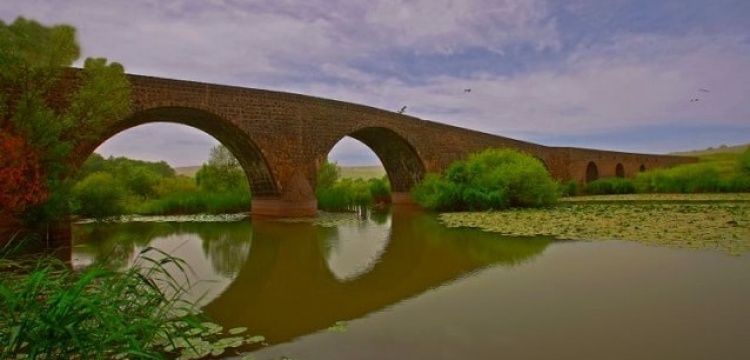 7 gözlü Devegeçidi Köprüsü restore edilecek