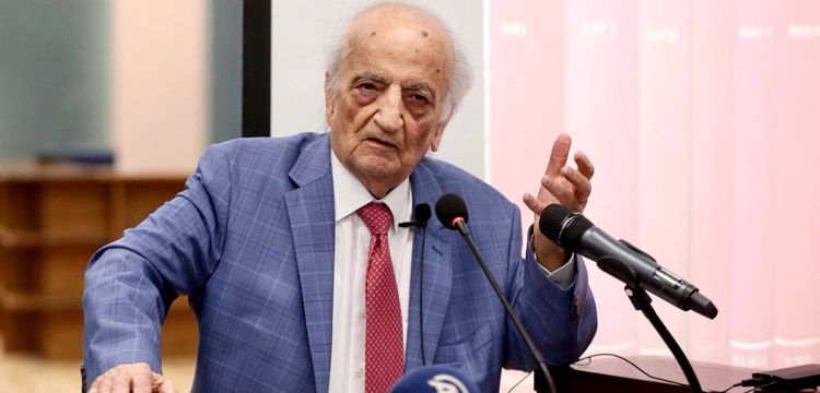 Prof. Dr. Fuat Sezgin kimdir?