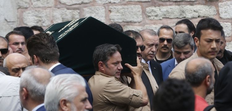 Prof. Dr. Fuat Sezgin'in cenazesi toprağa verildi