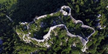 Gizemli hikayeleriyle Kahramanmaraş kaleleri turizme hazırlanıyor