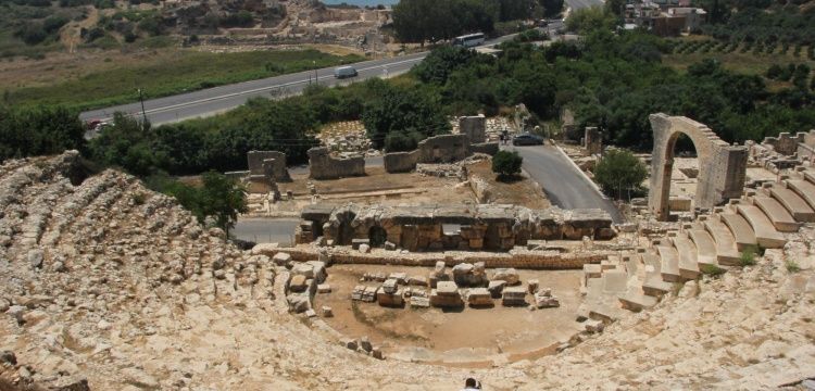 Mersin Elaeus Sebaste antik kentinde tiyatro festivali