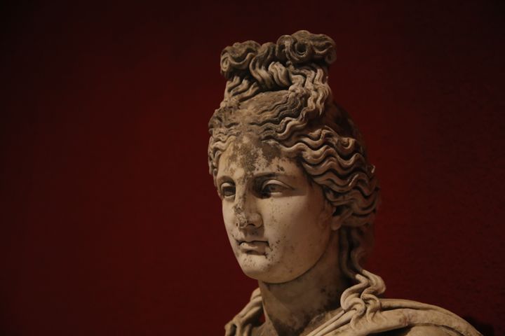 Antik Çağ Kadın Saç Modelleri Sergisinde yer alacak heykeller
