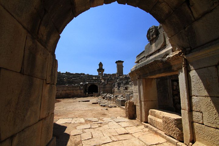 Hüzünlü destan diyarı Xanthos Antik Kenti