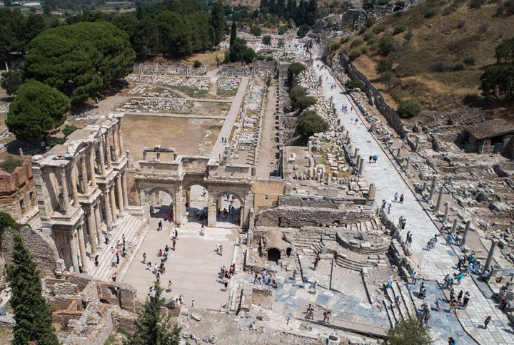 Fotoğraflarla Efes antik kentine görsel yolculuk