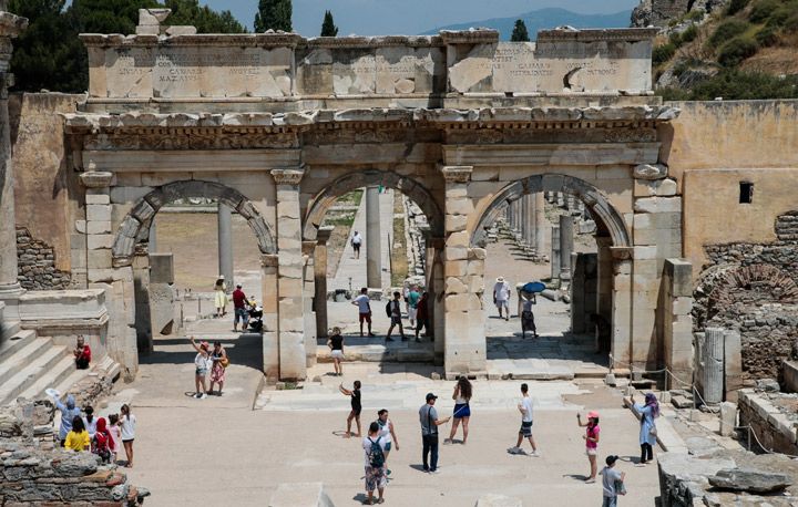 Fotoğraflarla Efes antik kentine görsel yolculuk