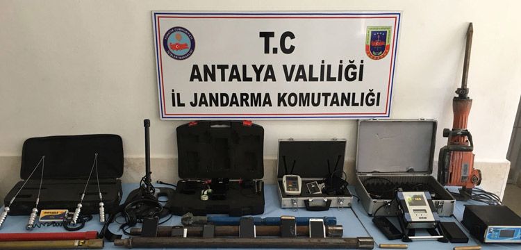 Antalya, Muğla ve Erzincan'da yakalanan 29 defineciden 16'sı tutuklandı