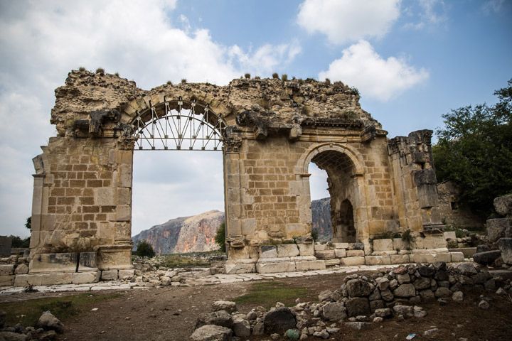 Yenilmez şehir: Anavarza Antik Kenti