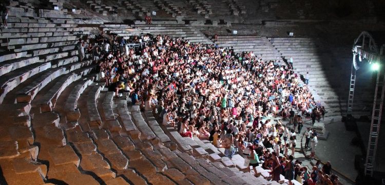 Bodrum Antik Tiyatrosu Asırlardır Müziğe ve Müzisyenlere Ev Sahipliği Yapıyor