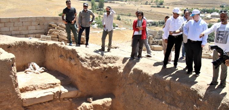 Van Kalesi, Ayanis ve Çavuştepe Kazıları Urartuların Tarihine Işık Tutuyor