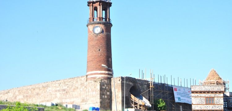 Saltuklu mirası Tepsi Minare  restorasyona hazırlanıyor