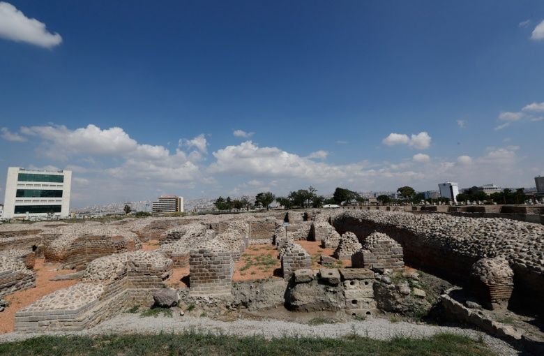 Ankara Roma Hamamı Açık Hava Müzesi ve Ören Yeri