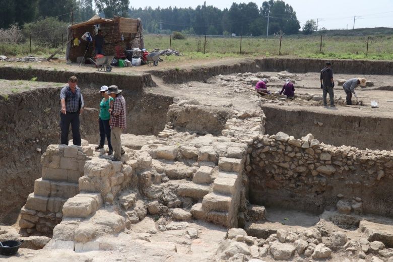 Sirkeli Höyük 2018 arkeoloji kazılarından görüntüler