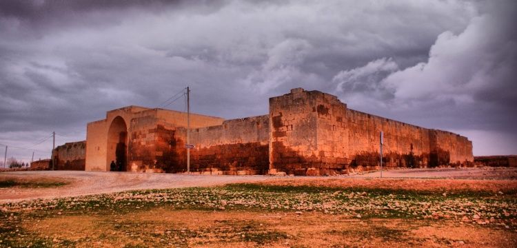 800 yıllık Eyyübi kervansarayı restore ediliyor