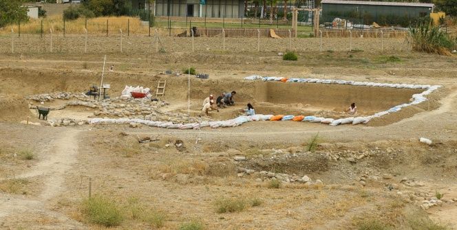 Yeşilova Höyüğü: İzmirin en eski yerleşim alanı