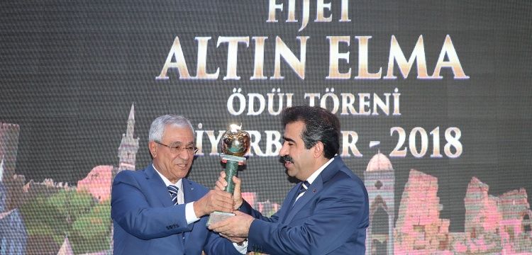 Altın Elma Turizm Ödülü Diyarbakıra verildi