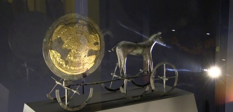 Londra Bilim Müzesi İnsanlığın Güneşle sınavını sergiliyor