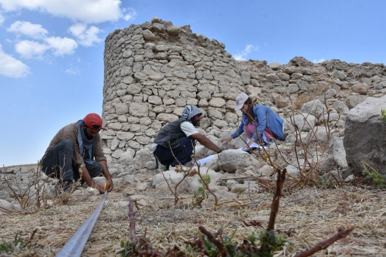 Diyarbakır'ın 13 ilçesinde arkeolojik yüzey araştırması yapılıyor