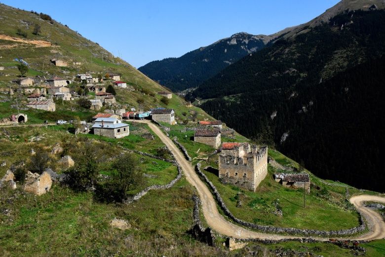 Gümüşhane'nin cennet vadilerinde bir antik kent: Santa Harabeleri