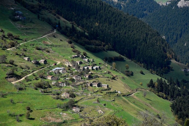 Gümüşhane'nin cennet vadilerinde bir antik kent: Santa Harabeleri