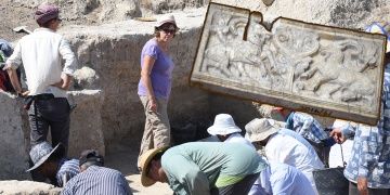 Fildişi tablet Hititlerle Asurlular arasında arkeolojik bağ kurdu