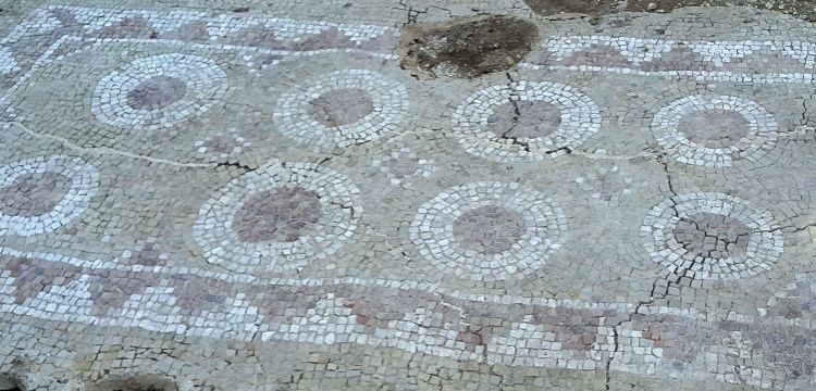 Ala Camii'nde Roma ve Osmanlı izleri taşıyan mozaikler açığa çıktı
