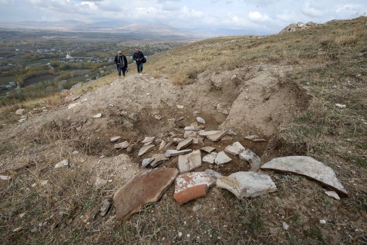 Van'daki antik çağdan kalma 270 hektarlık 'toplu konut' alanı