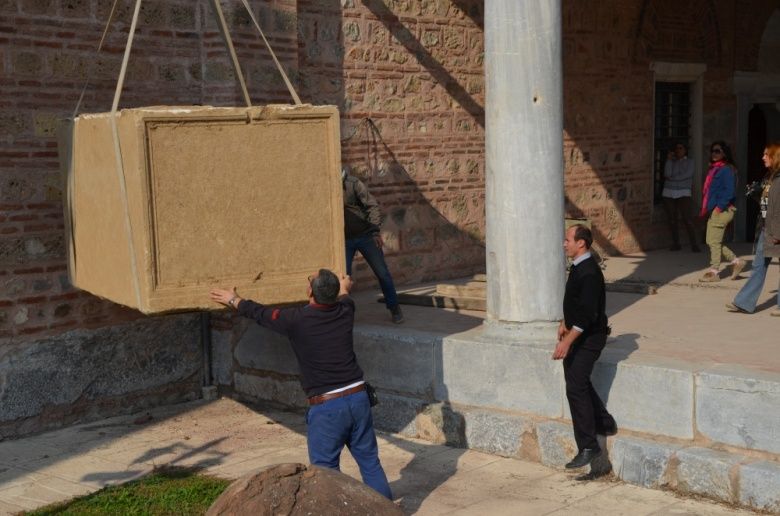 İçinden mumyalanmış 2 beden çıkan lahit İznik müzesine taşındı