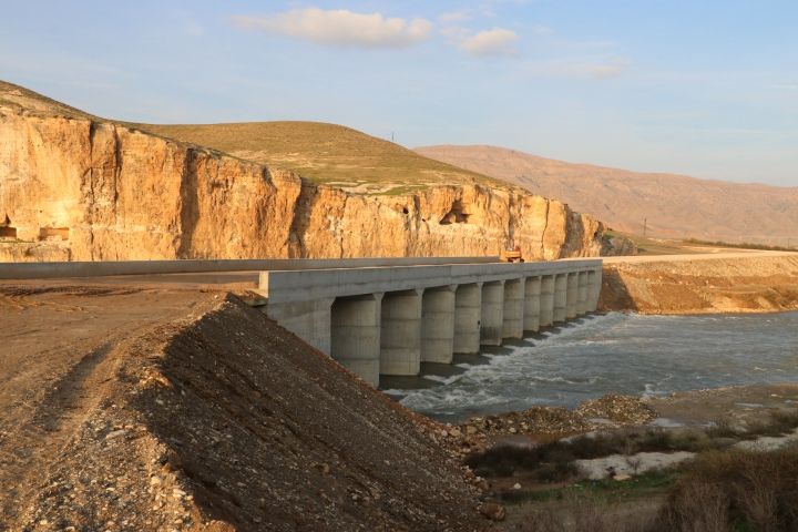 Hasankeyf'te taşınacak 4600 tonluk cami için özel köprü yapıldı