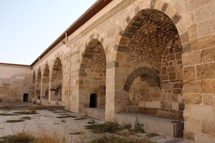Konya'da bir Selçuklu kervansarayı: Zazadin Hanı