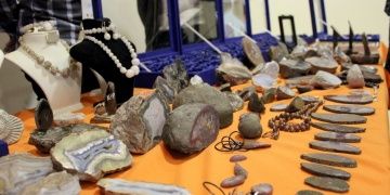 Değerli ve Yarı Değerli Taşlar çalıştayı İstanbulda başladı