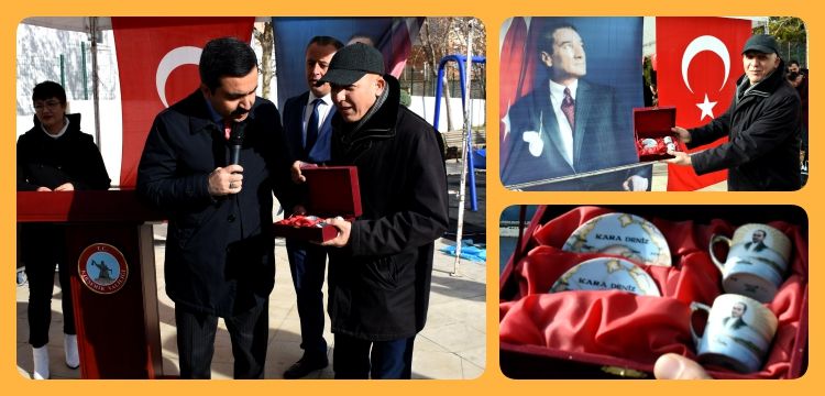 Atatürk'ün kahve içtiği fincanlar Kırşehir Belediyesine hediye edildi
