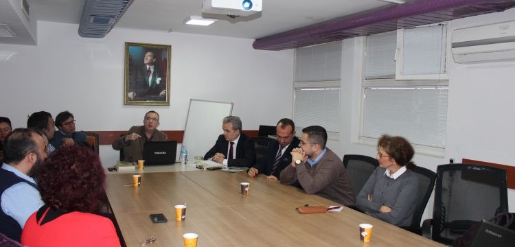 Doç. Dr. Serkan Tuna, Türkiye'de yılbaşı kutlamalarının tarihini anlattı
