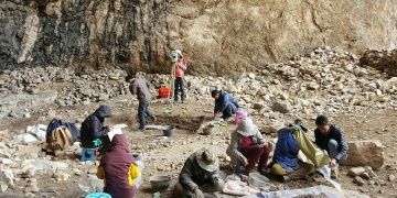 Tibet Platosunda 4 bin yıllık mağara yerleşimi keşfedildi