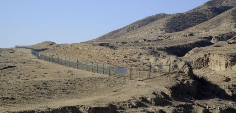 İç Moğolistan'da 2 bin yıldan daha eski 99 mezar bulundu