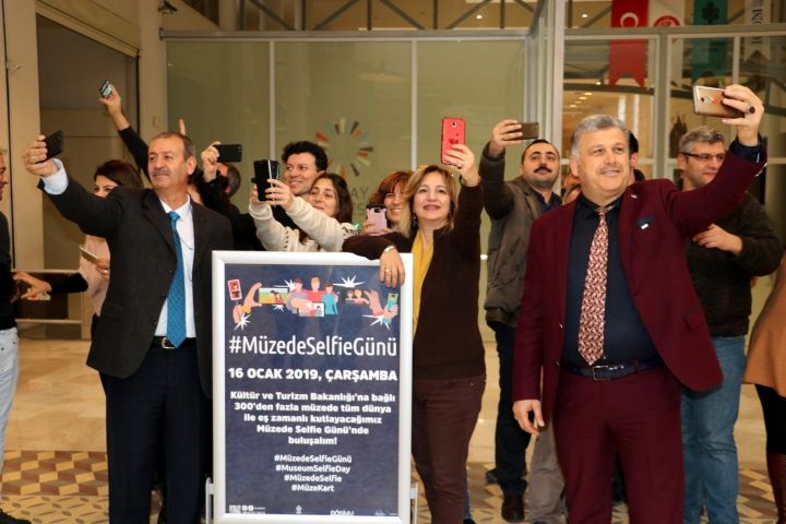 Türkiye'de Müzede Selfie Gününden seçme manzaralar